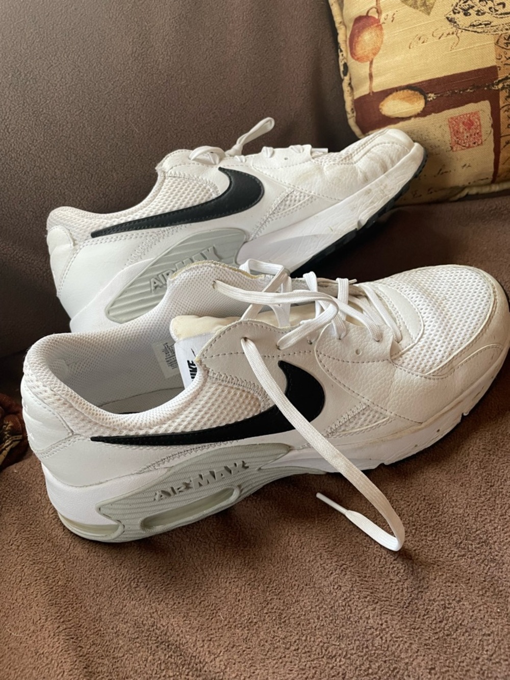 Nike White Air Max size 11